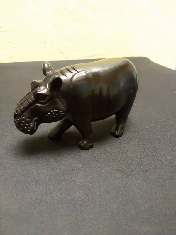 Hippopotame en ébène massif – Image 3
